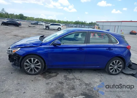 2018 Hyundai Elantra Gt from USA, damaged, VIN KMHH35LE7JU082538
